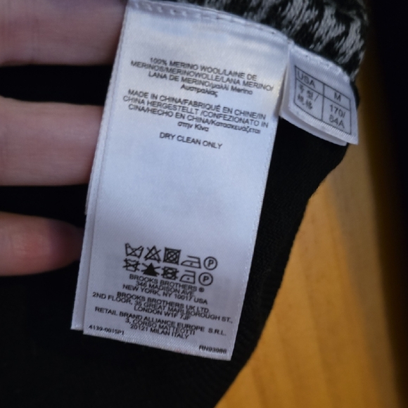 Chic Houndstooth Pattern Sweater - Picture 3 of 8